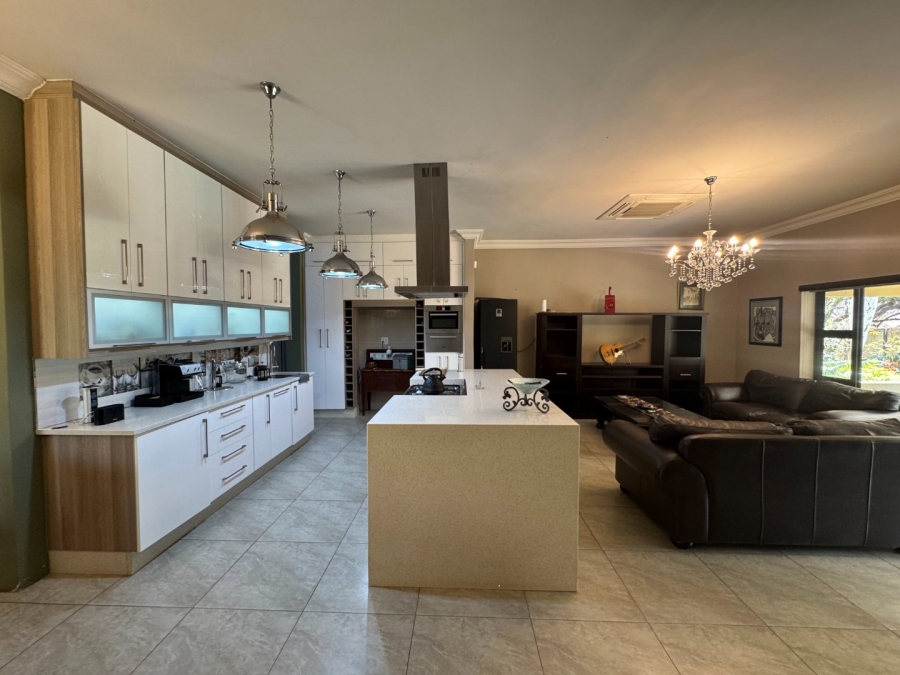 To Let 3 Bedroom Property for Rent in Zilkaatsnek North West